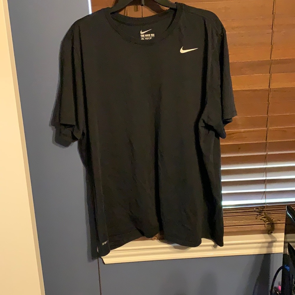 Nike Dri-Fit Short Sleeved Tee